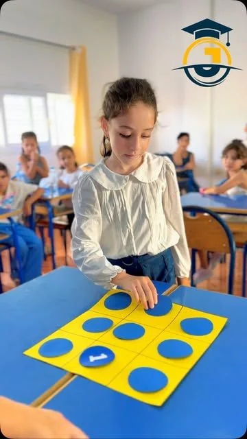 طفلة تشارك في نشاط تعليمي داخل Jannati School